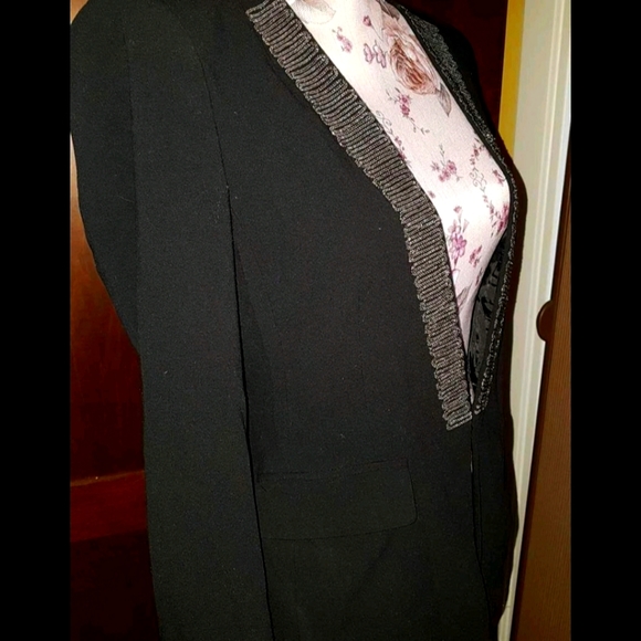 BCBG Embellished Jacket Small - Picture 3 of 5